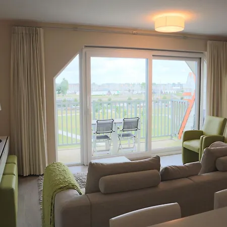 In Near The Beach, Cleaning Included Apartment Nieuwpoort