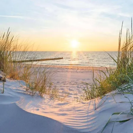 In Near The Beach, Cleaning Included Apartment Nieuwpoort